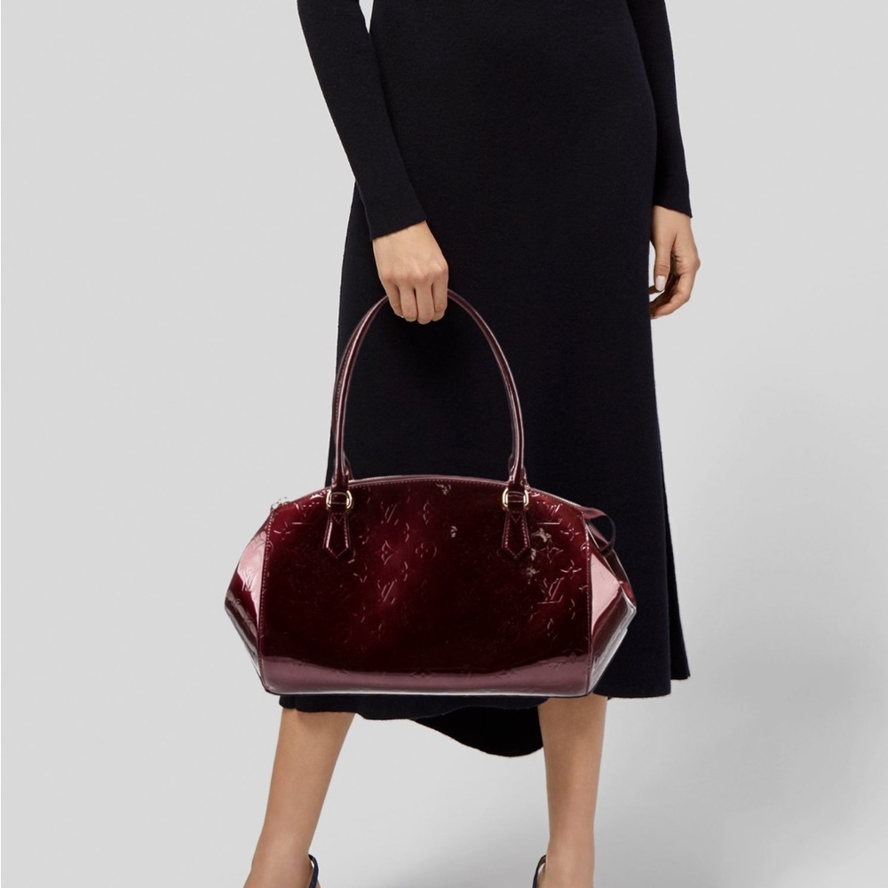 Louis Vuitton Monogram Vernis Sherwood PM